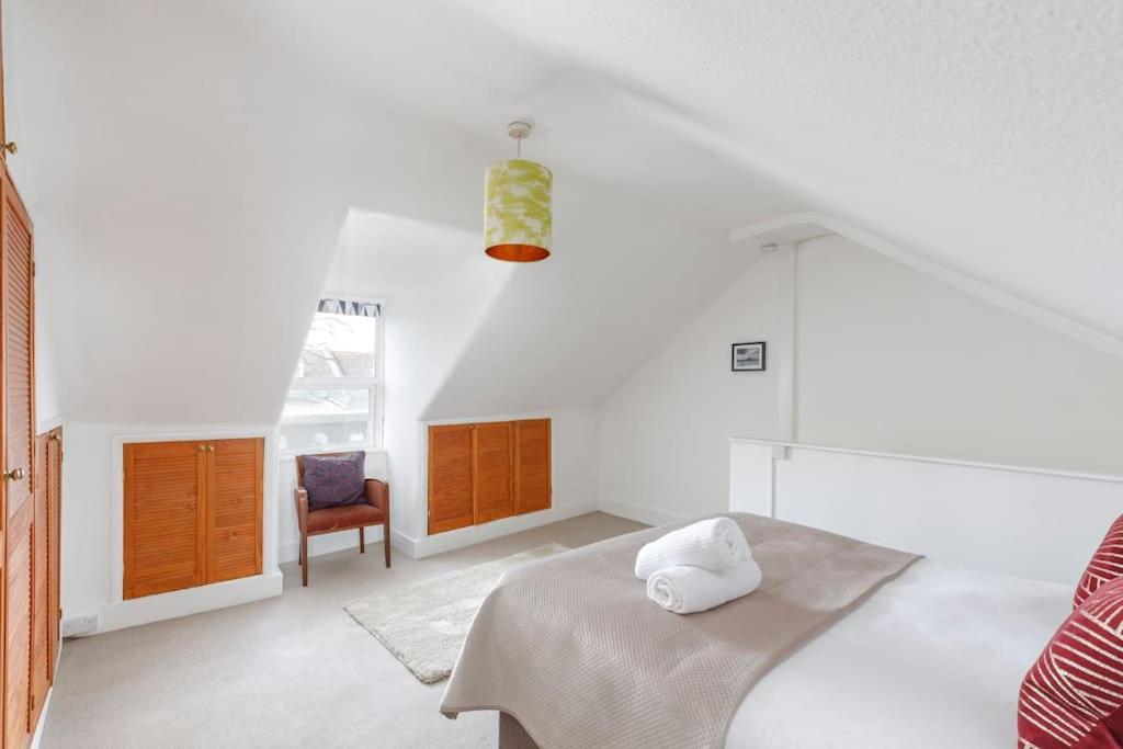 Charming 2 Bedroom Flat In Central Hove With Free Parking Экстерьер фото