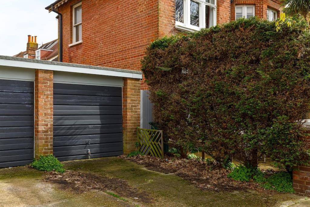 Charming 2 Bedroom Flat In Central Hove With Free Parking Экстерьер фото